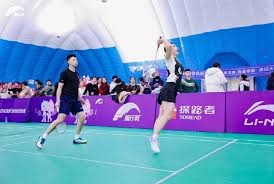 前途无量！萨尔成为NBA历史上单场得到20+得分＆0罚球最年轻的中锋